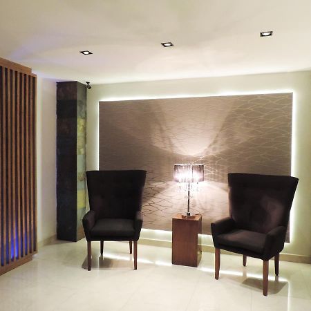 Hotel Senorial Platino 莱昂 外观 照片