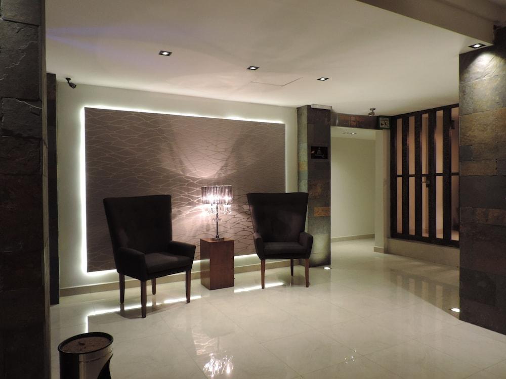 Hotel Senorial Platino 莱昂 外观 照片