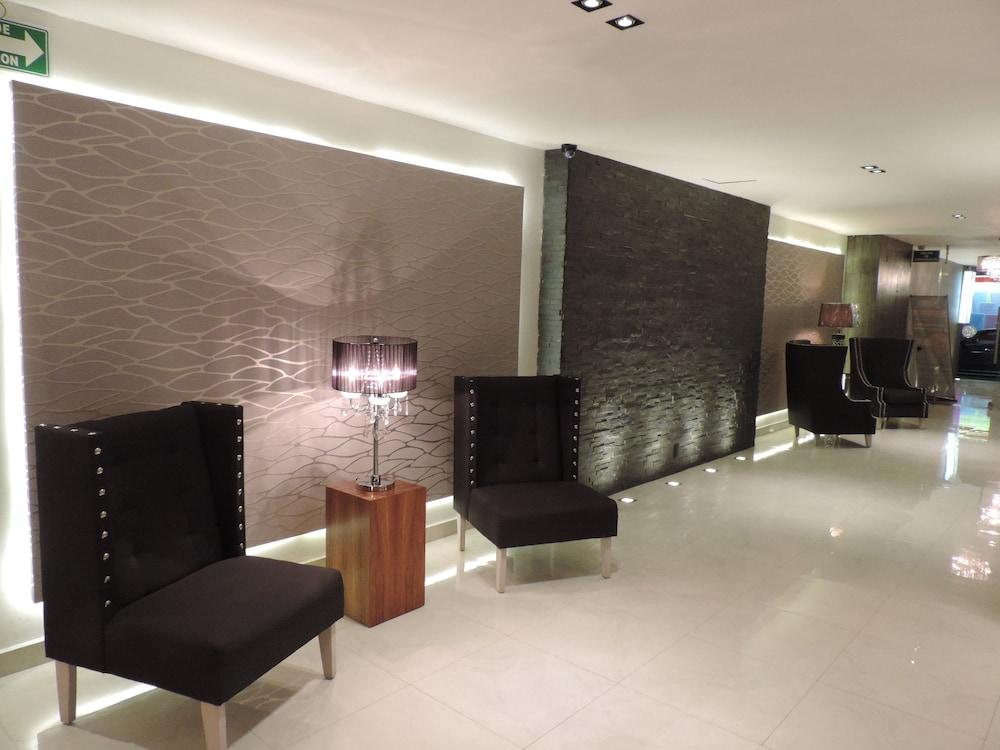 Hotel Senorial Platino 莱昂 外观 照片