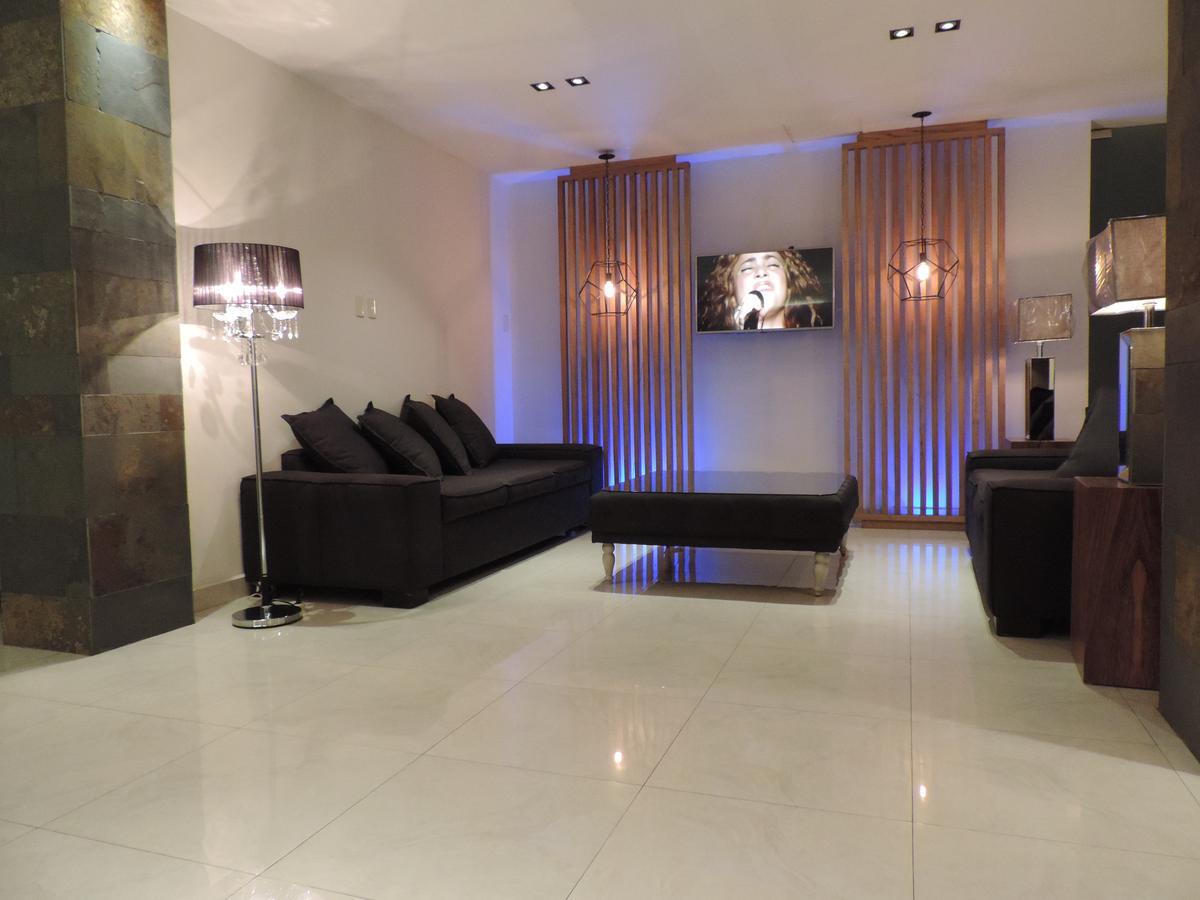 Hotel Senorial Platino 莱昂 外观 照片