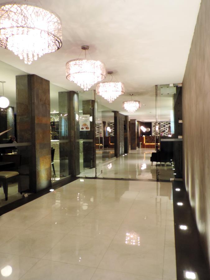 Hotel Senorial Platino 莱昂 外观 照片